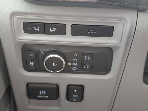Used 2021 Ford F150 Limited AWD/4WD image 28
