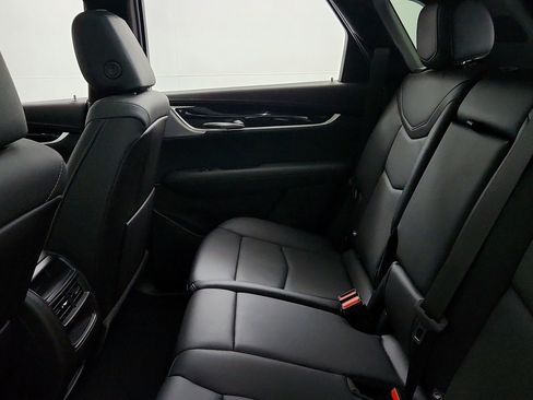Certified 2024 Cadillac XT5 Premium Luxury FWD image 26