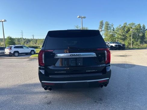 Used 2021 GMC Yukon XL Denali w/ Denali Ultimate Package AWD/4WD image 5