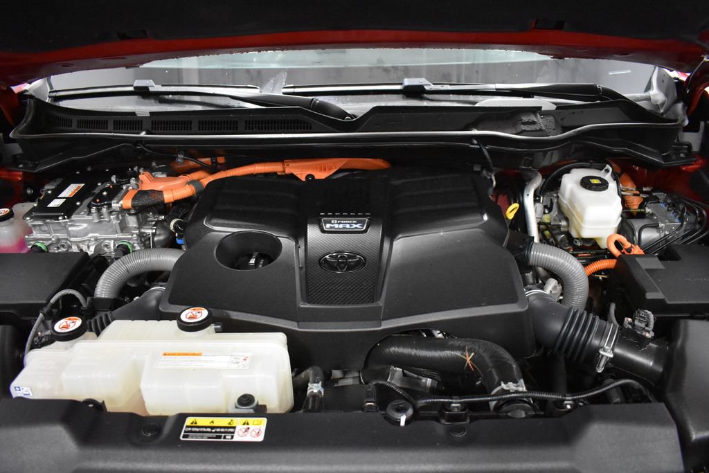 Used 2024 Toyota Tundra Limited AWD/4WD image 34
