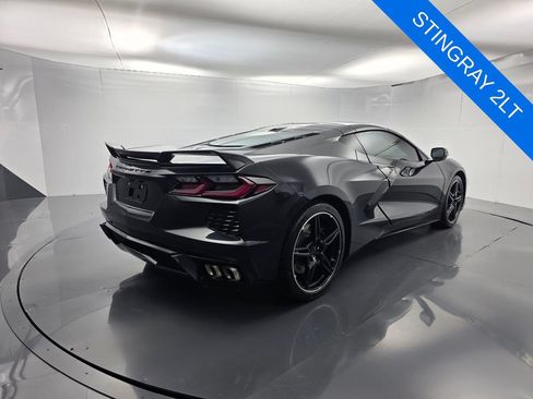 Used 2024 Chevrolet Corvette Stingray Preferred Cpe w/ Z51 Performance Package RWD image 4