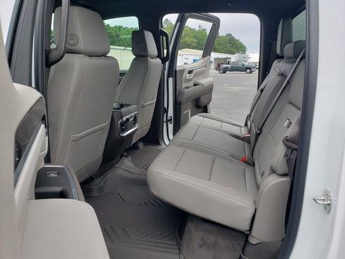 New 2026 Chevrolet Silverado 1500 LTZ w/ LTZ Convenience Package II AWD/4WD image 32