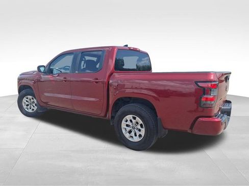 Certified 2024 Nissan Frontier SV RWD image 4