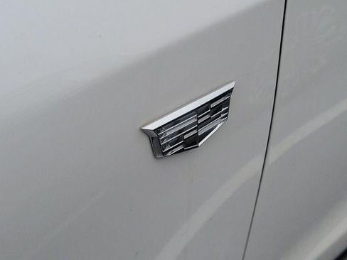 Certified 2024 Cadillac XT4 Sport FWD image 10