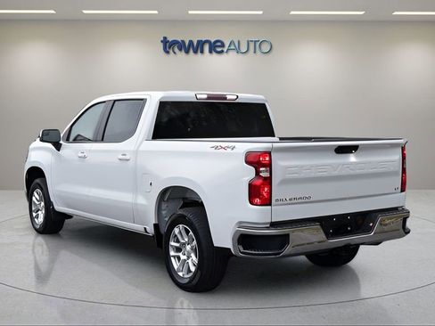 Used 2023 Chevrolet Silverado 1500 LT AWD/4WD image 4