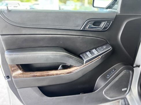 Used 2018 Chevrolet Tahoe LT image 12
