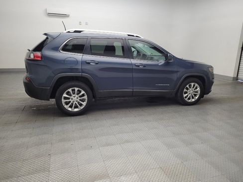 Used 2019 Jeep Cherokee Latitude w/ Popular Appearance Group FWD image 10