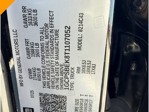 Used 2026 Chevrolet Colorado W/T w/ WT Custom Package RWD image 28