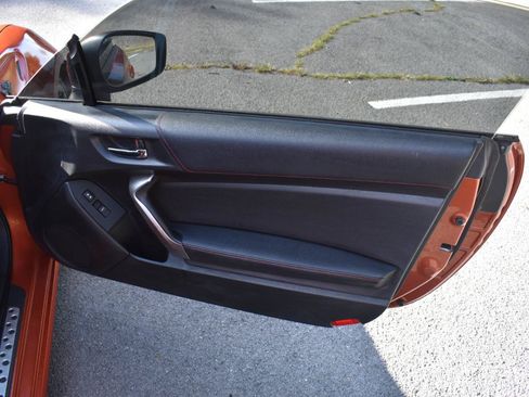 Used 2014 Scion FR-S RWD image 19