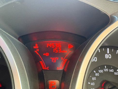 Used 2013 Nissan Juke SV FWD image 57