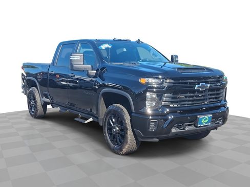 Certified 2025 Chevrolet Silverado 2500 Custom w/ Custom Value Package AWD/4WD image 1