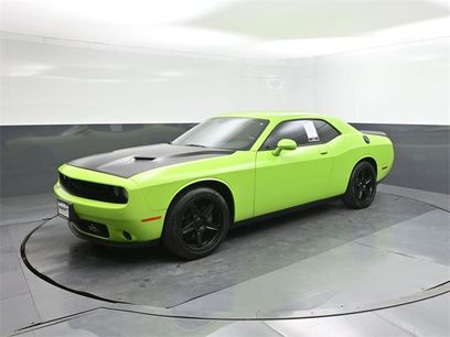 Used 2019 Dodge Challenger SXT w/ Blacktop Package