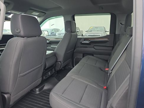 Used 2022 Chevrolet Silverado 1500 LT image 17