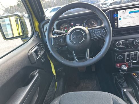 Used 2024 Jeep Wrangler Willys 4xe image 16