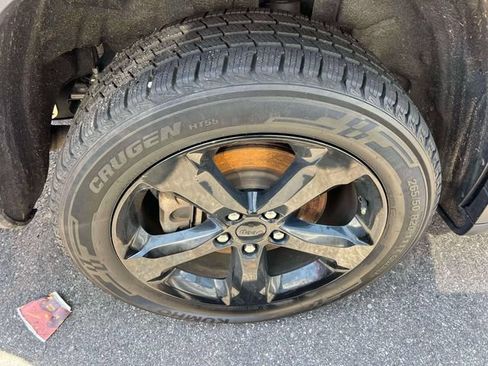 Used 2023 Jeep Grand Cherokee L Laredo AWD/4WD image 10