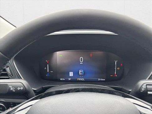 New 2025 Ford Escape SE image 14