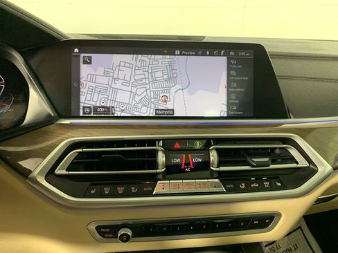 Used 2021 BMW X5 xDrive40i w/ Premium Package AWD/4WD image 25