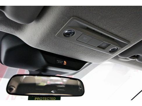 New 2026 Nissan Kicks SV image 20