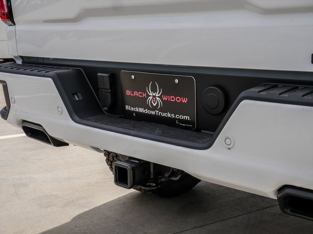 New 2026 GMC Sierra 1500 AT4 w/ AT4 Premium Package AWD/4WD image 16
