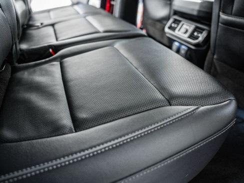 Used 2022 Ford F150 Lariat w/ Equipment Group 502A High image 36