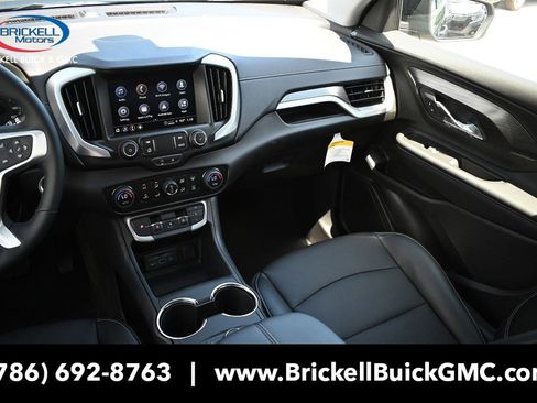 New 2024 GMC Terrain SLT w/ Elevation Edition image 23