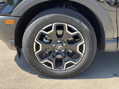 Used 2025 Ford Bronco Sport Outer Banks w/ Outer Banks Tech Package+ AWD/4WD image 48