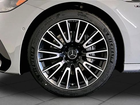 New 2026 Mercedes-Benz E 53 AMG e 4MATIC Sedan image 17