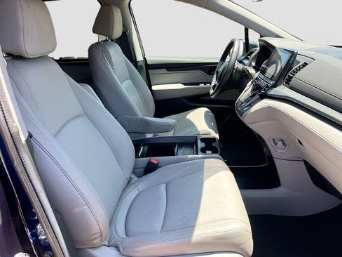 Used 2024 Honda Odyssey EX-L image 31