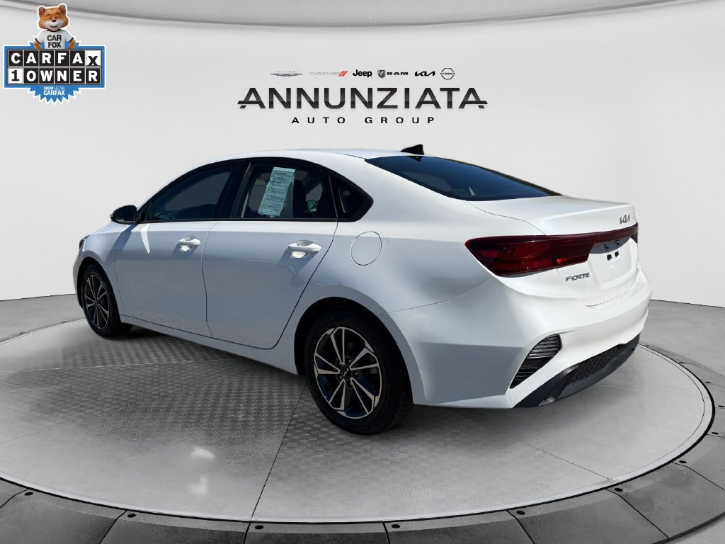 Certified 2023 Kia Forte LXS FWD image 3