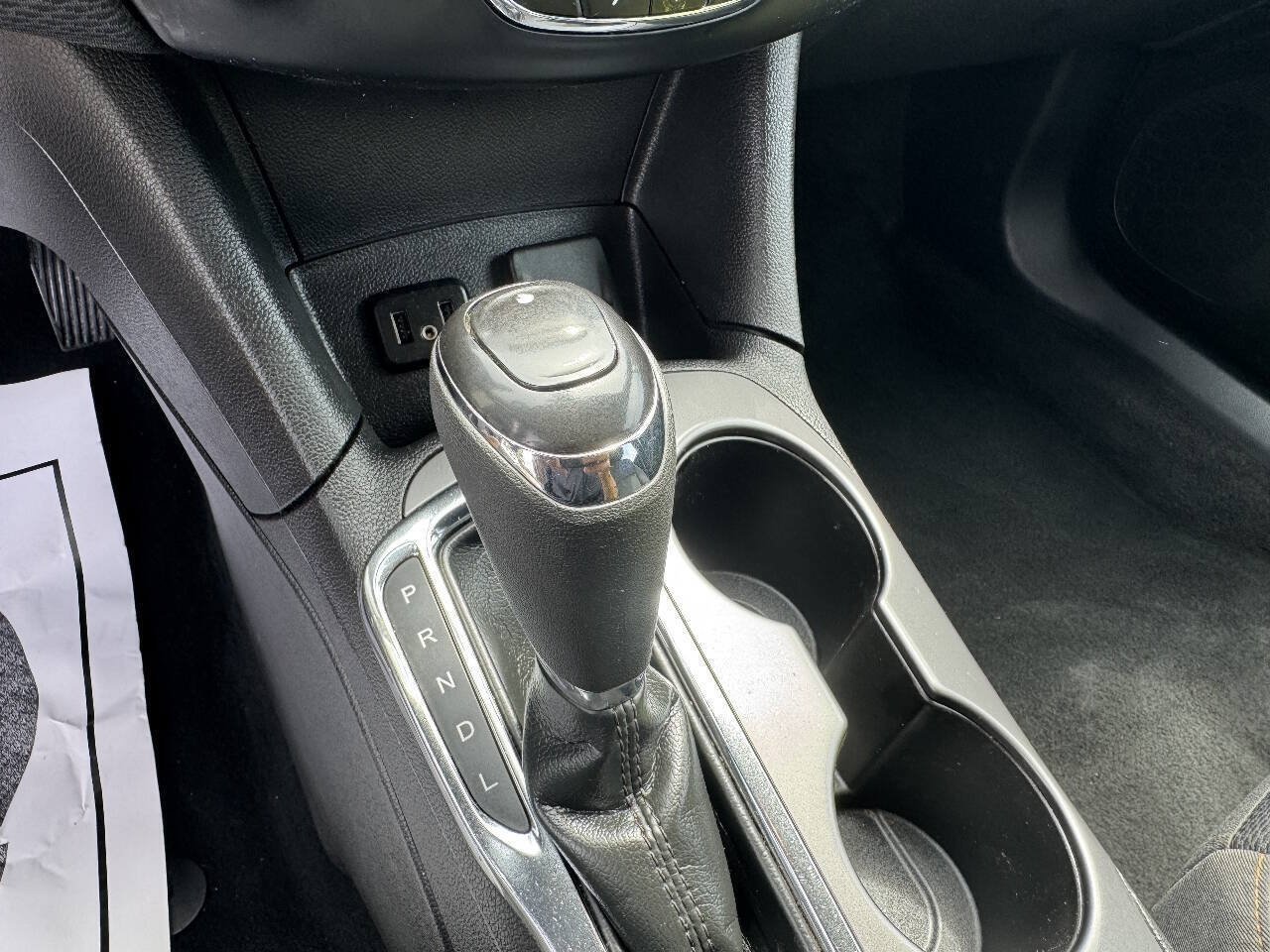 Used 2019 Chevrolet Cruze LS FWD image 12