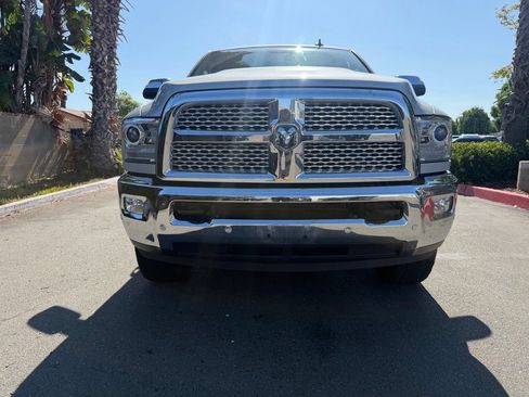 Used 2017 RAM 2500 Laramie AWD/4WD image 4