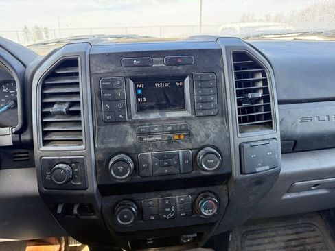 Used 2021 Ford F350 XL w/ Power Equipment Group image 10