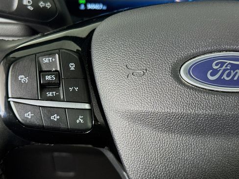 Used 2024 Ford Escape Platinum image 13