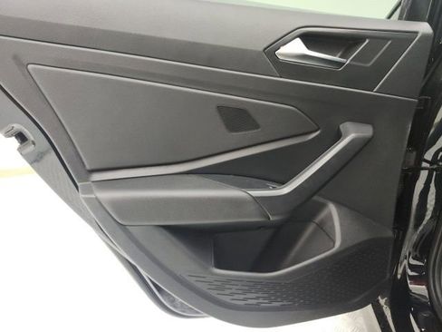 Used 2020 Volkswagen Jetta GLI image 9