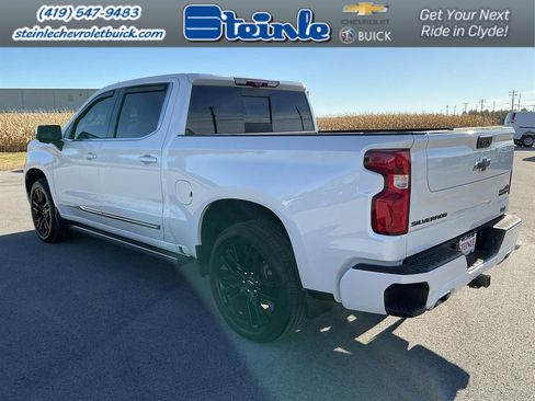 Used 2024 Chevrolet Silverado 1500 High Country image 9