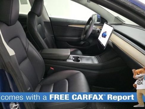 Used 2023 Tesla Model 3 Standard Range RWD image 2