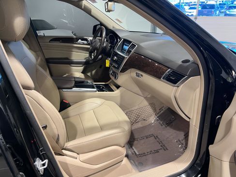 Used 2013 Mercedes-Benz ML 350 4MATIC image 38
