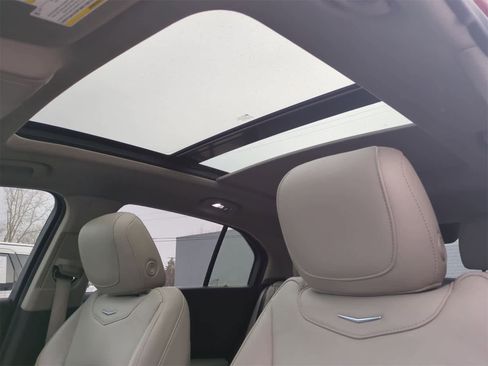 Used 2019 Cadillac XT4 Premium Luxury image 19