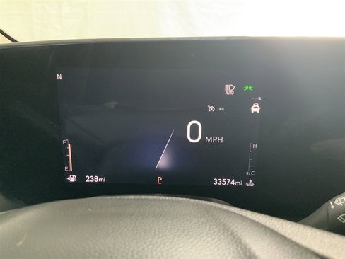 Used 2024 Buick Encore GX Sport Touring image 23