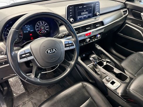 Used 2020 Kia Telluride S image 7