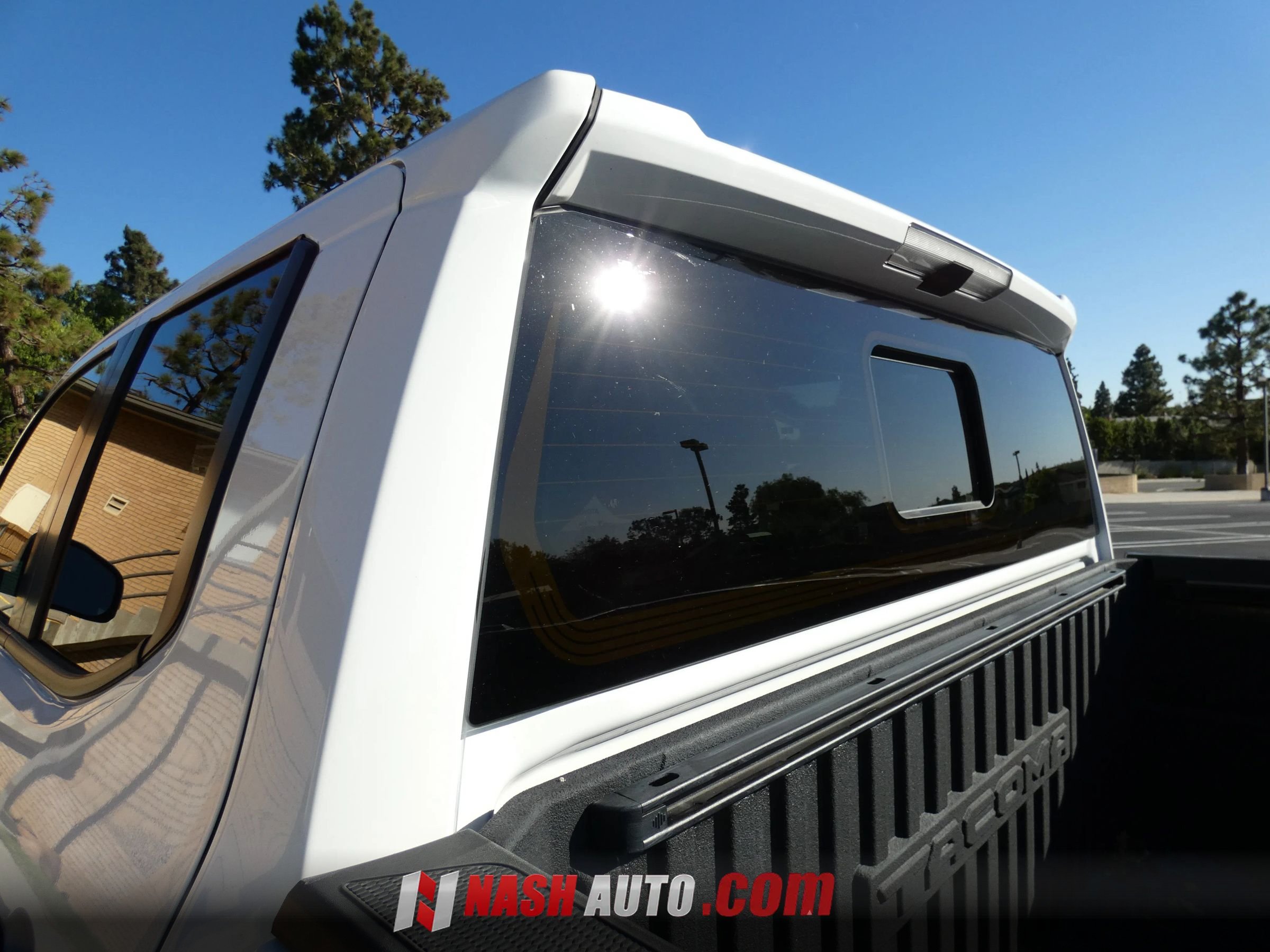 Used 2026 Toyota Tacoma TRD Sport w/ TRD Sport Upgrade Package AWD/4WD image 22