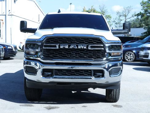 Used 2022 RAM 2500 Tradesman w/ Chrome Appearance Group image 37