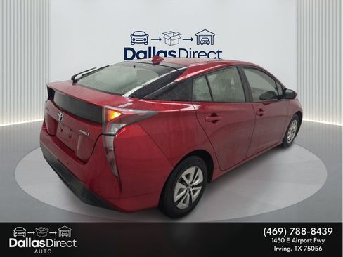 Used 2018 Toyota Prius Two w/ Prius Two Safety Plus Package FWD image 6