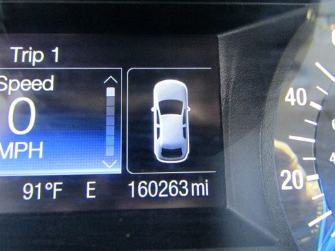 Used 2016 Ford Edge SE AWD/4WD image 10
