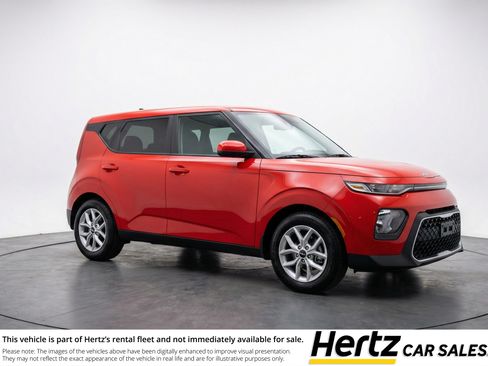 Used 2025 Kia Soul LX w/ LX Technology Package FWD image 1