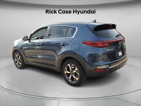 Used 2022 Kia Sportage LX image 8