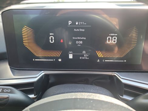 Used 2024 Kia Sorento S FWD image 31