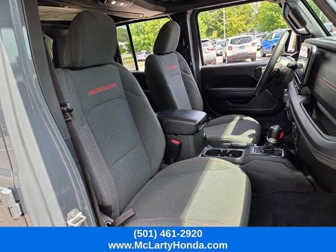 Used 2024 Jeep Wrangler Unlimited Rubicon AWD/4WD image 19