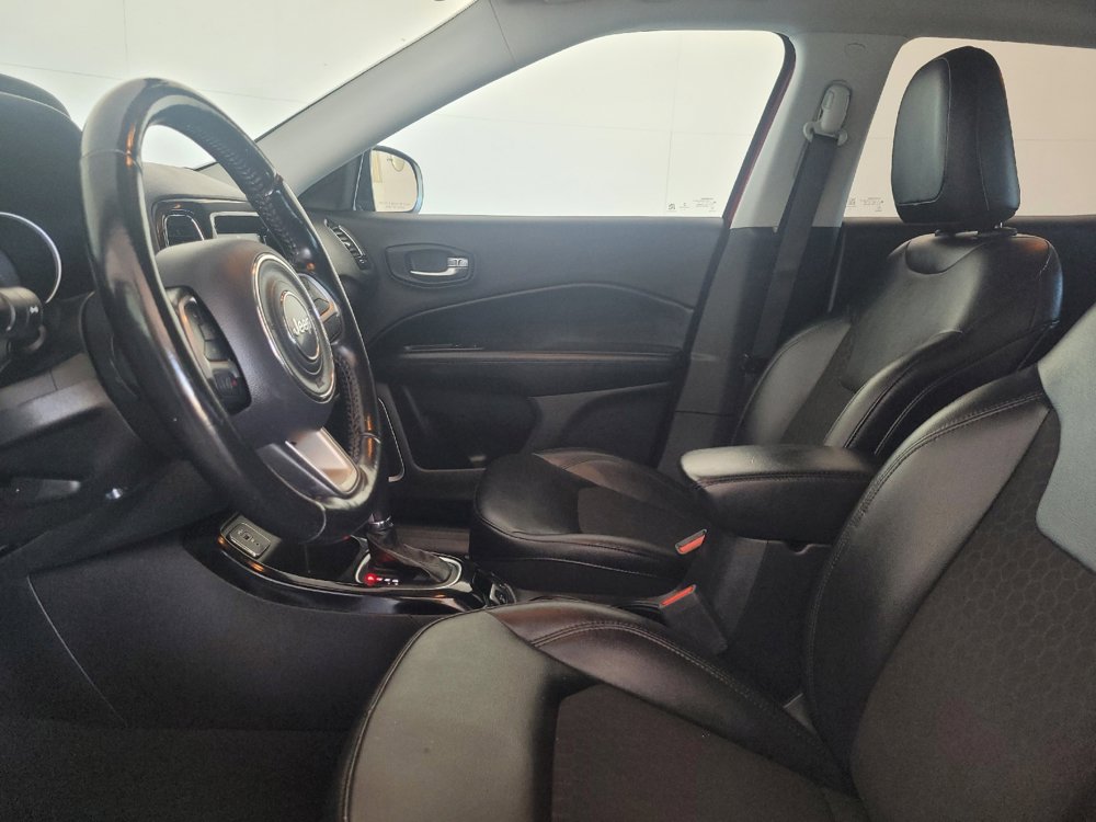 Used 2021 Jeep Compass Latitude FWD image 17