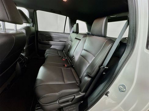 Used 2022 Honda Passport EX-L image 17